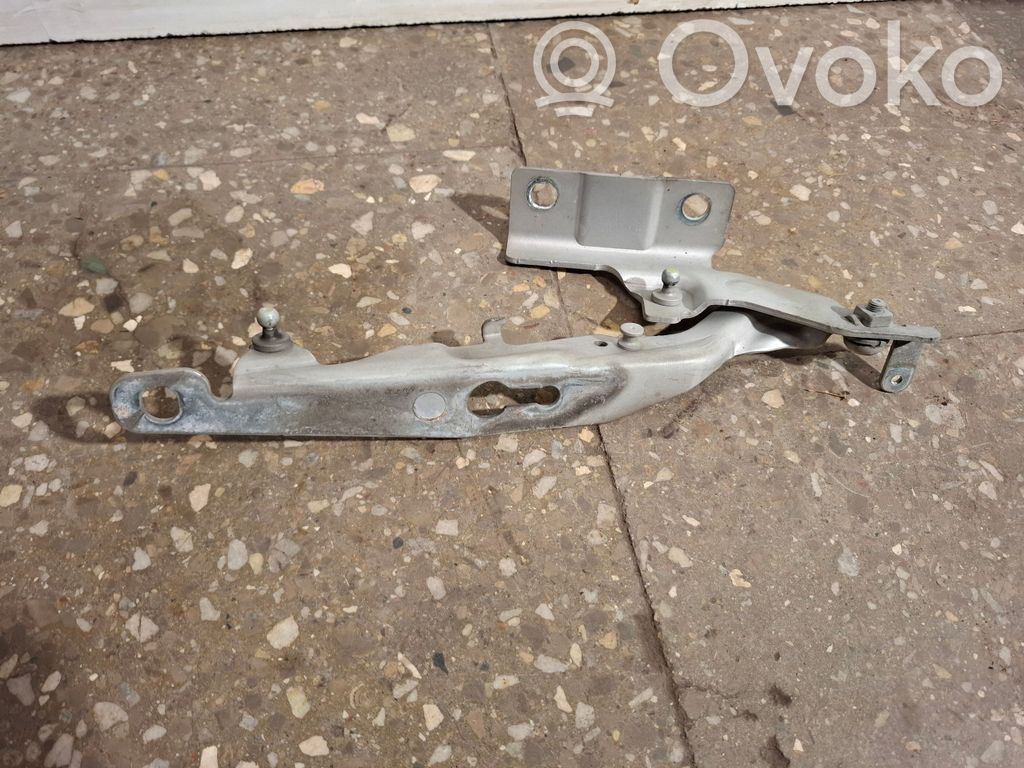 Volvo S60 Konepellin saranat 