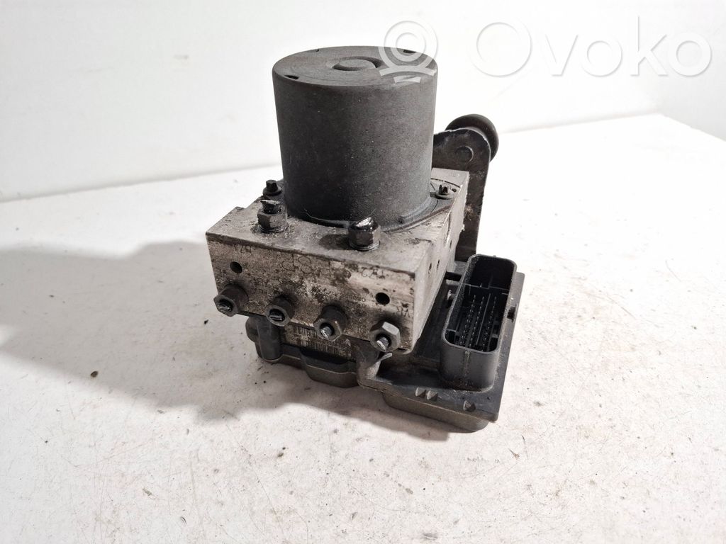Audi A4 S4 B8 8K ABS-pumppu 