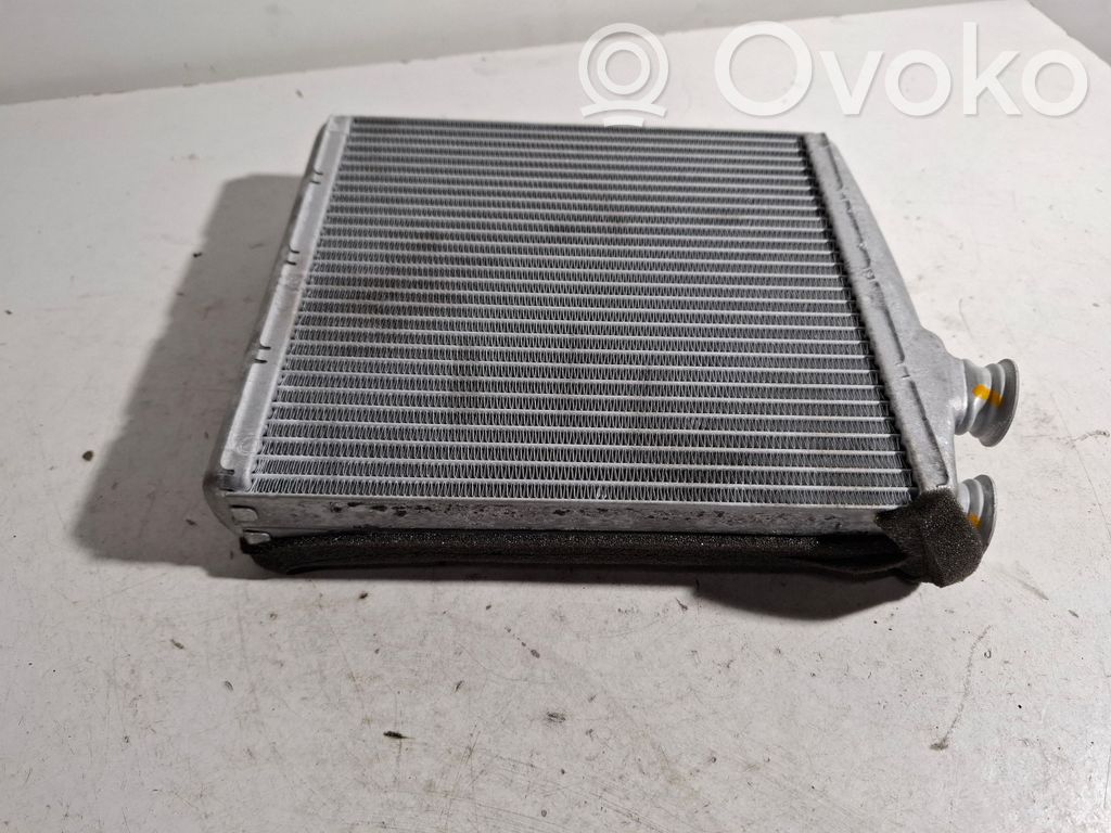 Volvo V60 Pečiuko radiatorius 