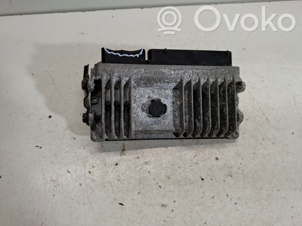 Lexus RX 450H Engine control unit/module 
