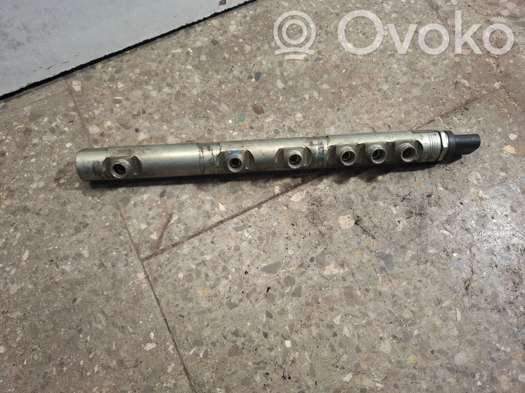 BMW 7 E65 E66 Fuel main line pipe 