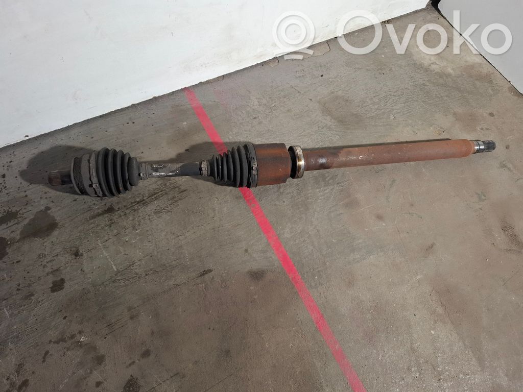 Volvo V60 Priekinis pusašis 
