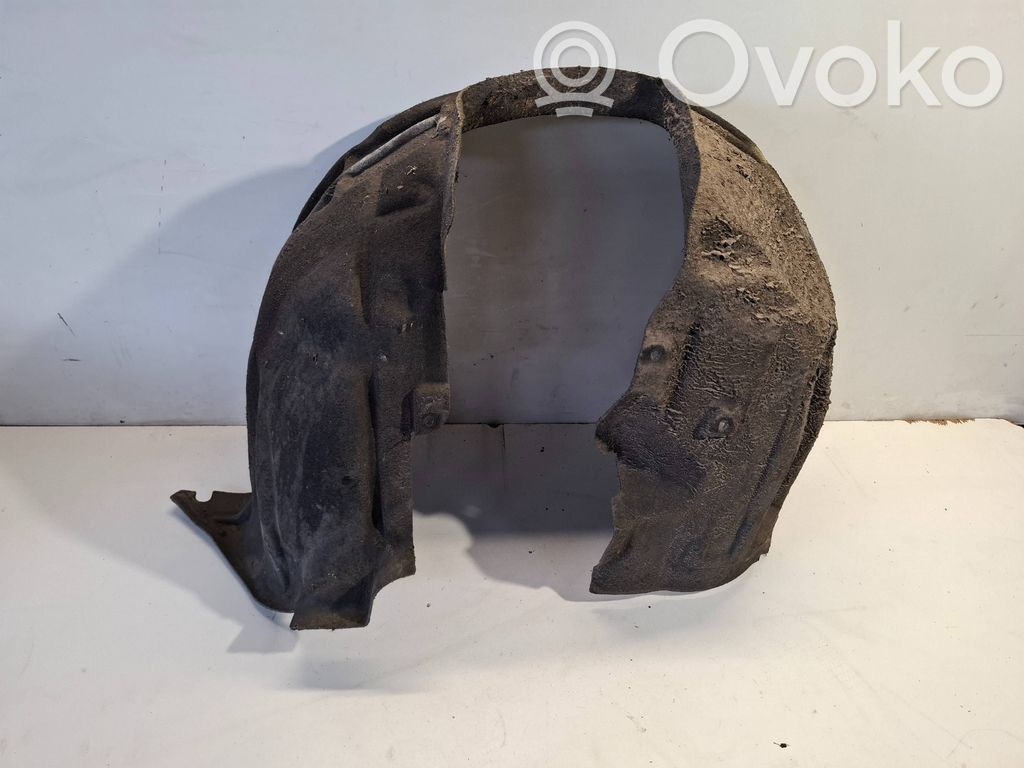 Volvo V60 Nadkole przednie 