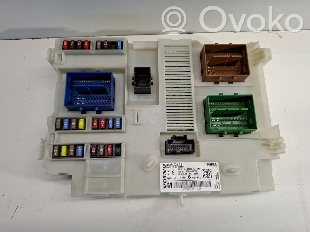 Volvo V60 Módulo de fusible 