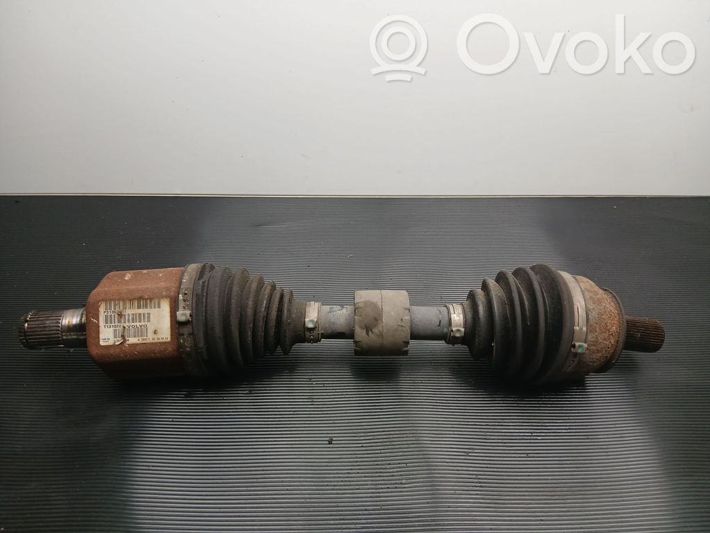 Volvo V60 Priekinis pusašis 