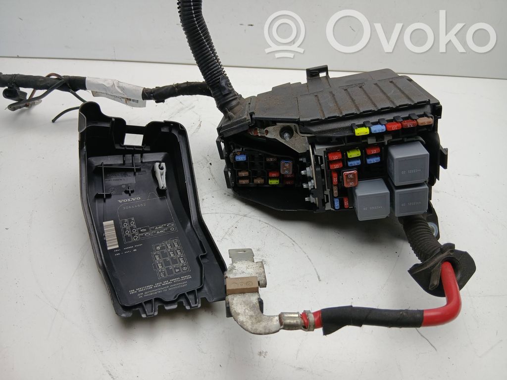 Volvo V60 Juego de caja de fusibles 