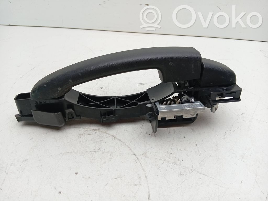 Opel Vivaro Etuoven ulkokahva 