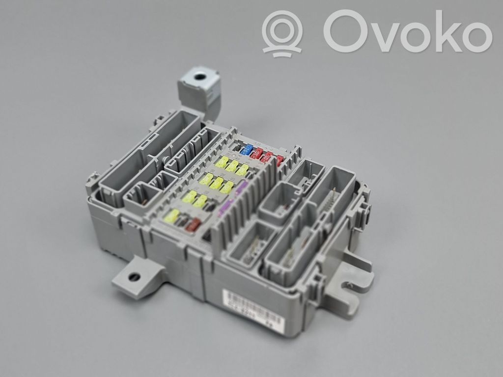Honda Accord Fuse module 