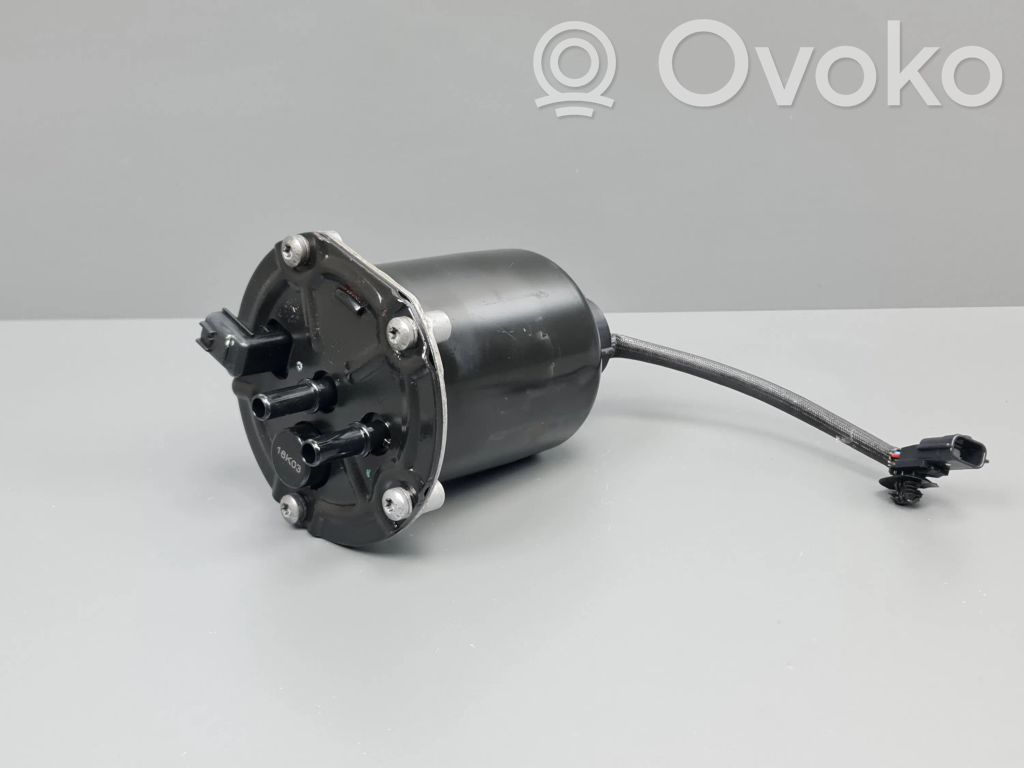 Dacia Sandero II Fuel filter housing 