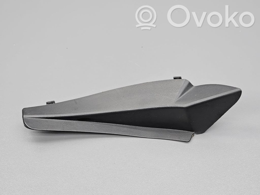 Mazda 3 III Wiper trim 