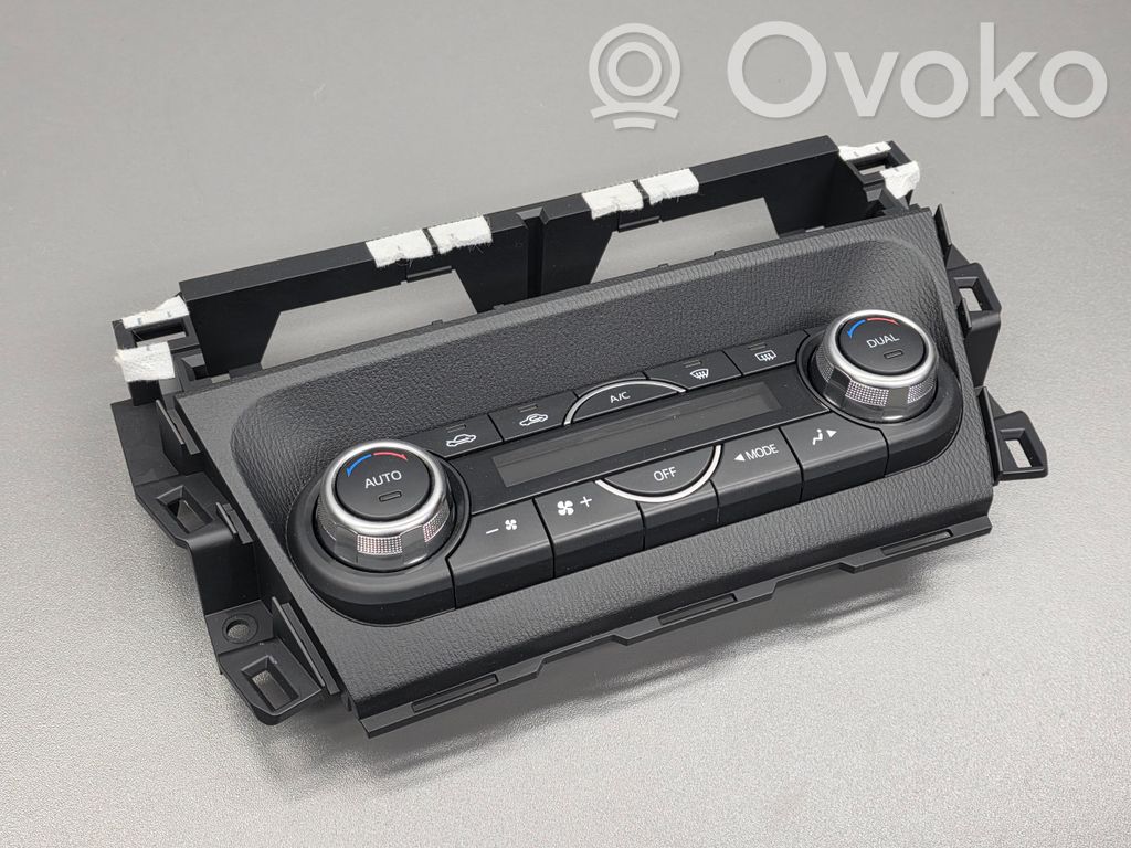 Mazda 3 III Climate control unit 
