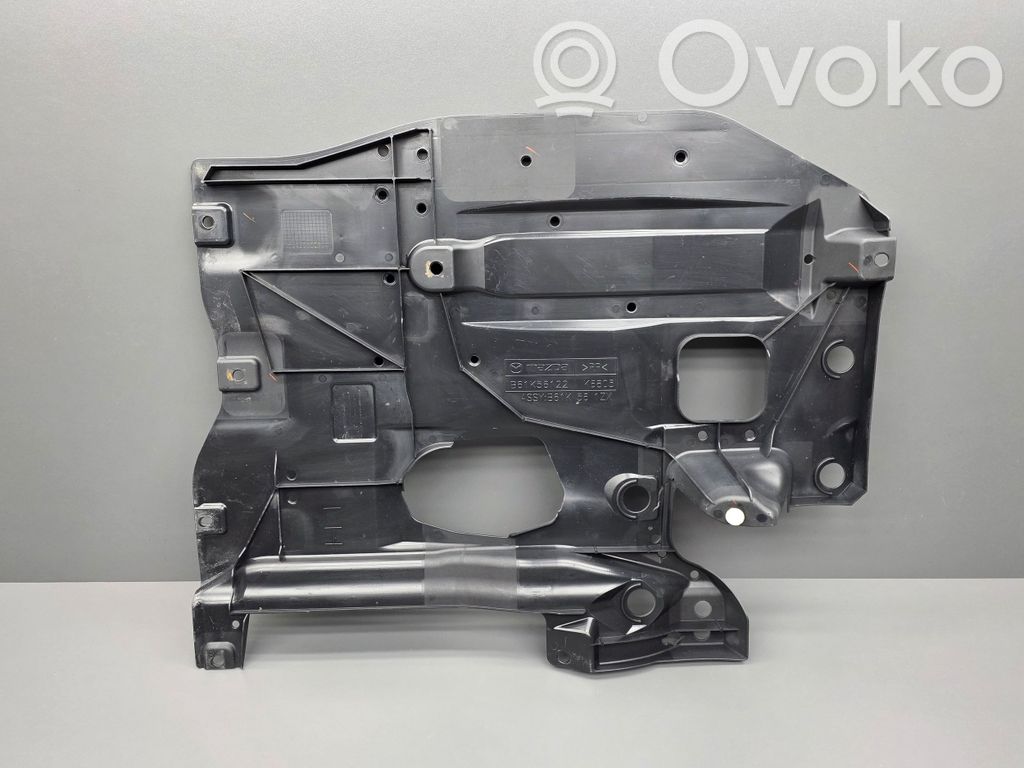Mazda 3 III Protección inferior lateral 