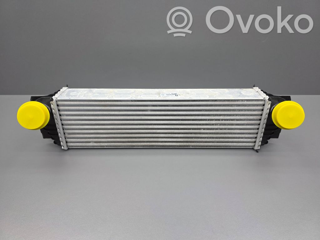 BMW 5 F10 F11 Chłodnica powietrza doładowującego / Intercooler 