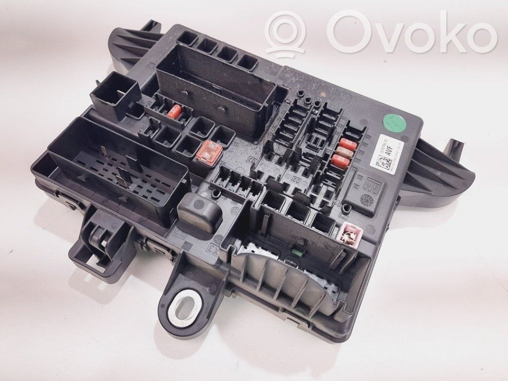 Opel Insignia A Fuse box set 