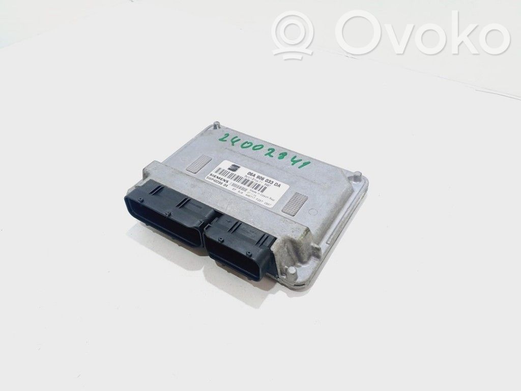 Engine control unit/module   06A906033DA,5WP4028604,06A906033DA,5WP4028604
