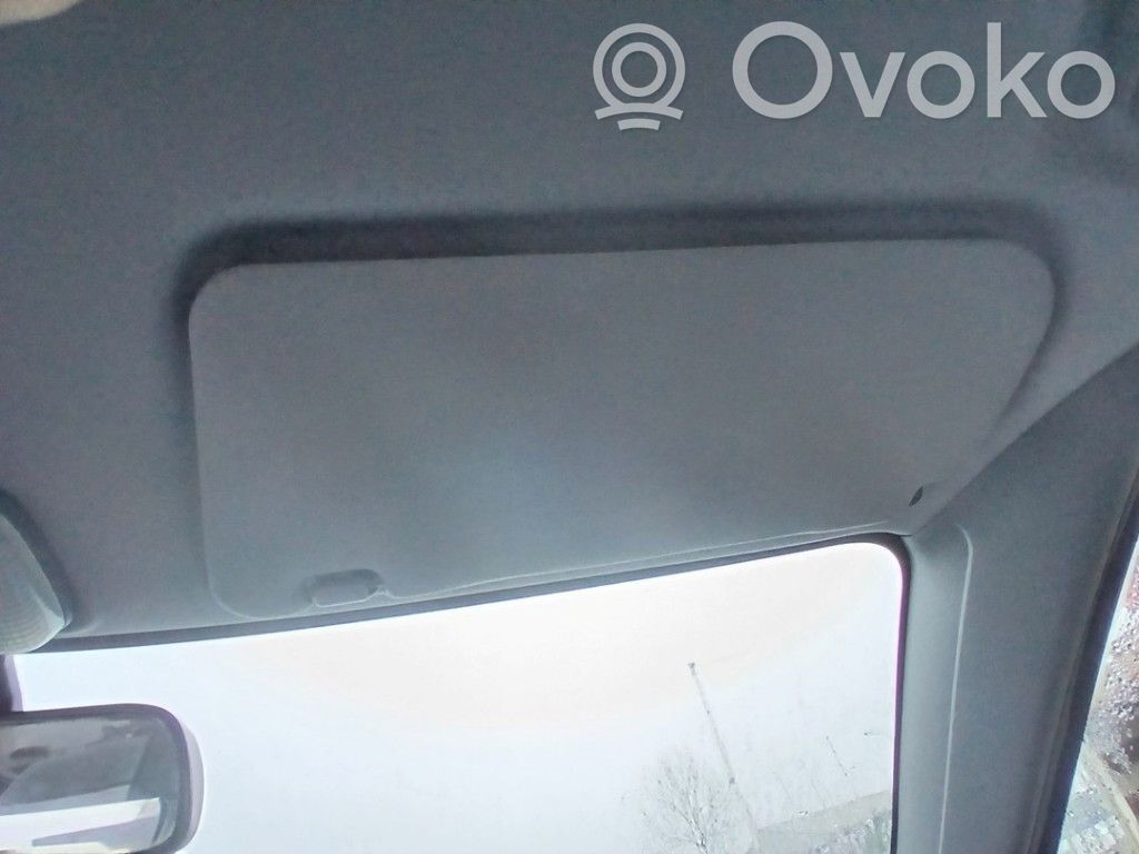 Sun visor