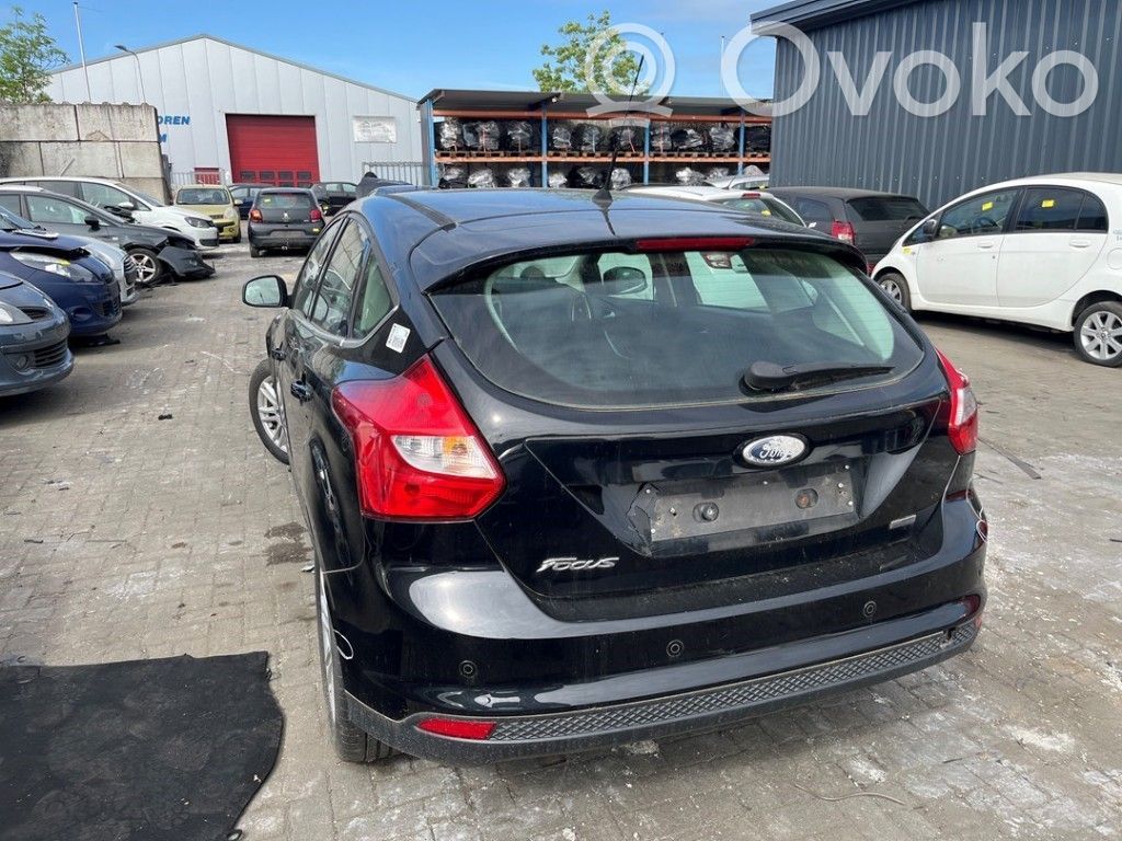 Ford Focus Barra de remolque 