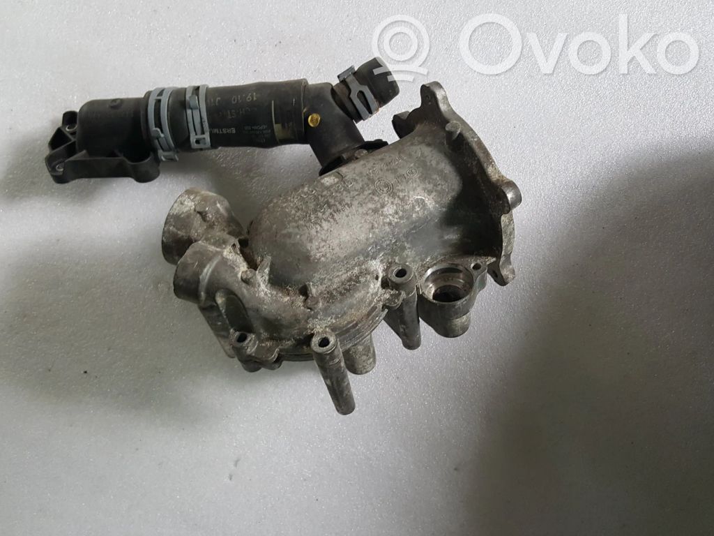 Audi A6 S6 C7 4G Vesipumppu 