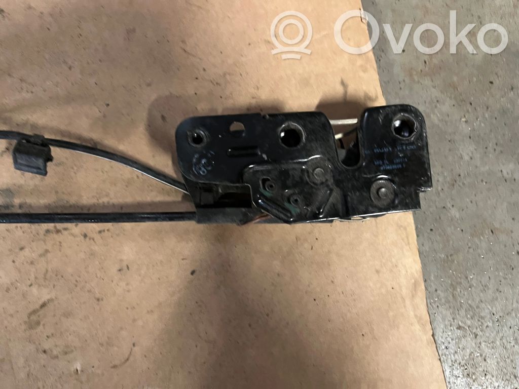 Audi A5 8T 8F Zamek pokrywy przedniej / maski silnika 