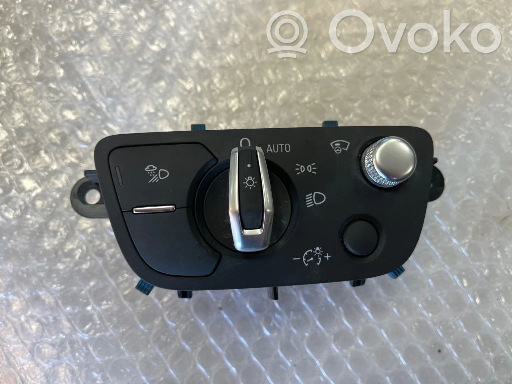 Audi Q7 4M Light switch 