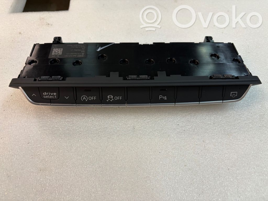 Audi A5 A set of switches 