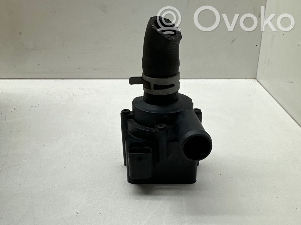 Volvo XC60 Pompa cyrkulacji / obiegu wody 