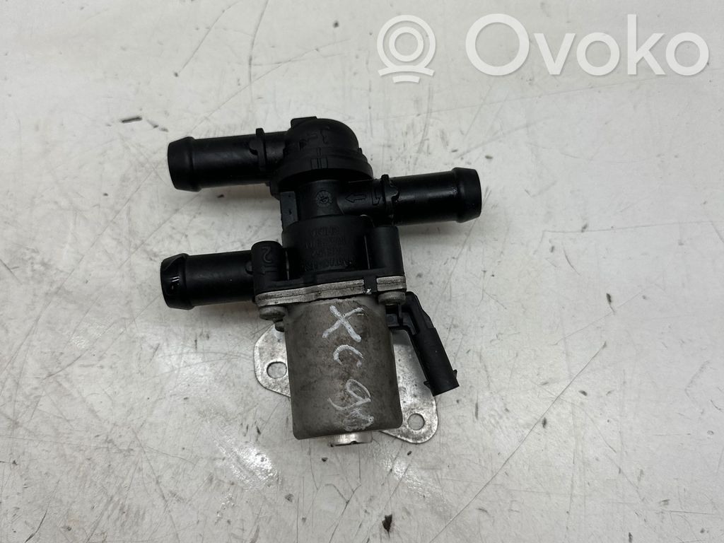Volvo XC90 Electric auxiliary coolant/water pump 