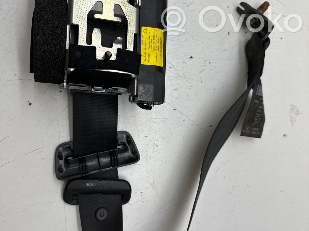 Volvo S60 Cinturón trasero 
