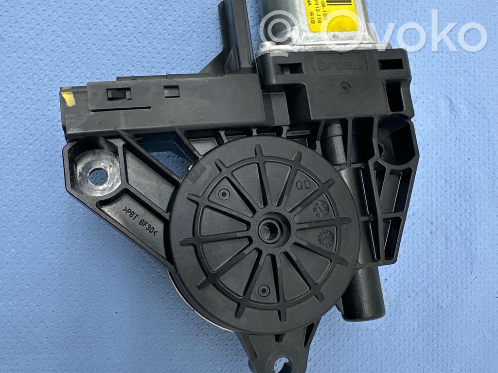 Volvo XC60 Motor macara geam ușă față 