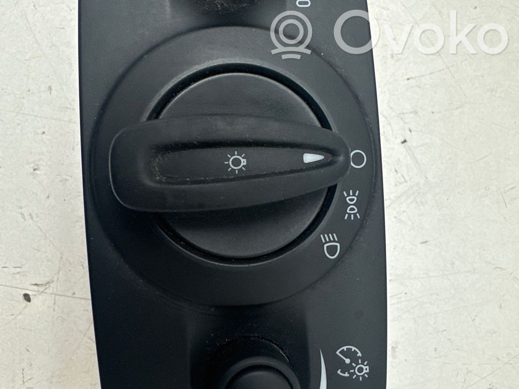 Ford Fiesta Light switch 