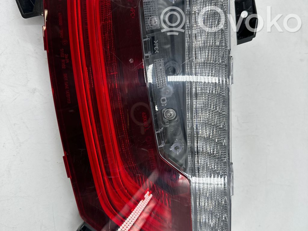 BMW i3 Lampy tylnej klapy bagażnika 
