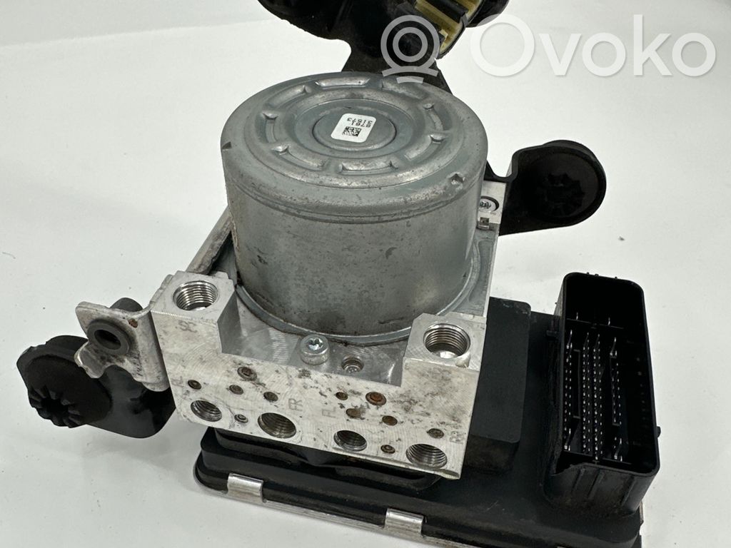 Volvo S90, V90 ABS Pump 