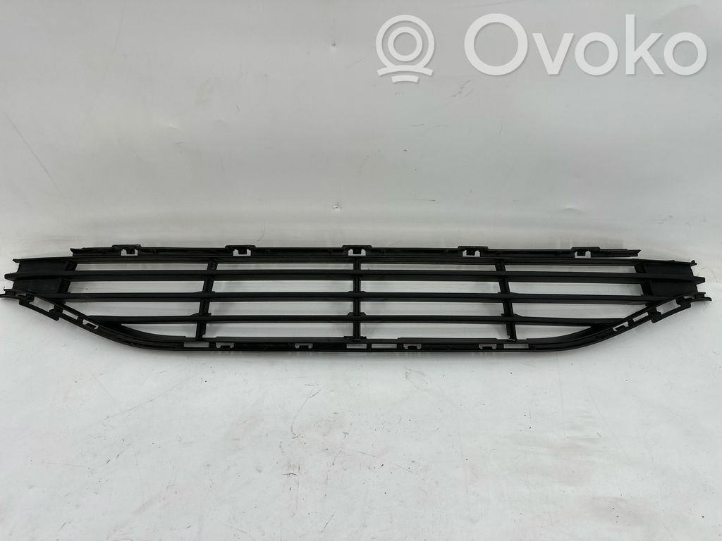 Volvo V40 Kratka dolna zderzaka przedniego 