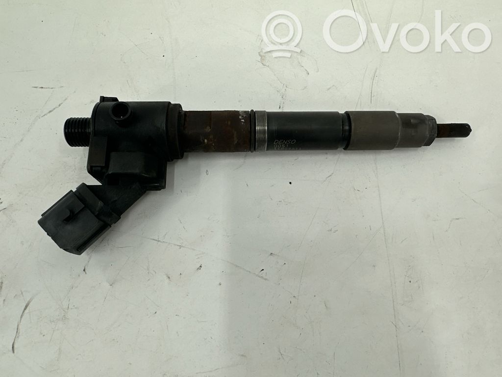Volvo V40 Inyector de combustible 