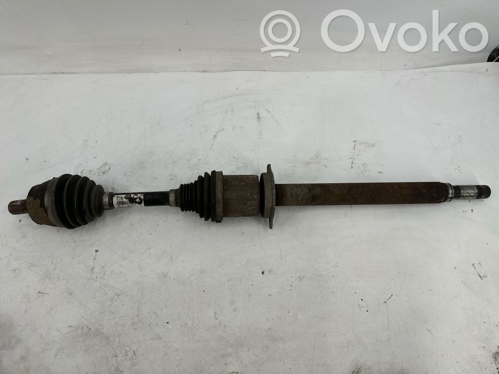 Volvo V40 Priekinis pusašis 