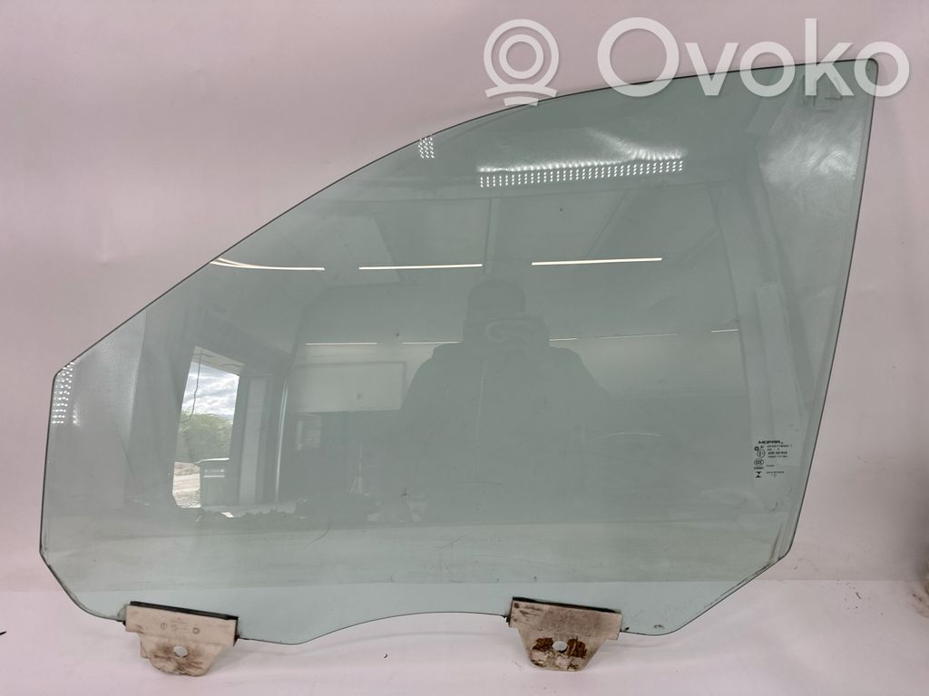 Jeep Grand Cherokee Szyba drzwi przednich 