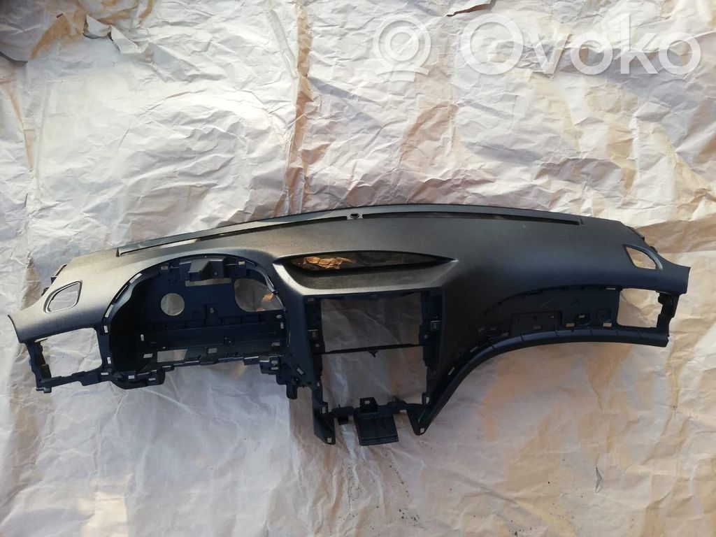 Subaru Impreza IV Dashboard 