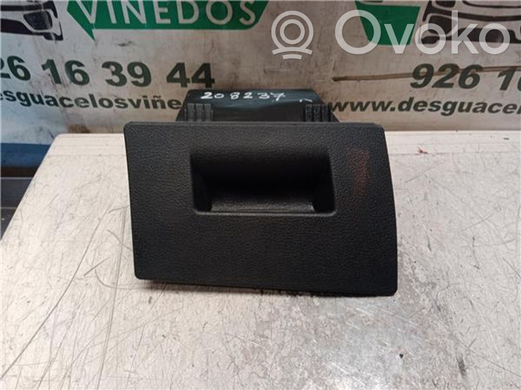 Guantera   B47C20A,9262975