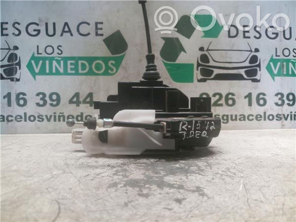 Cerradura de puerta trasera   D4EAF