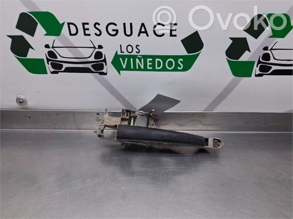 Loading door exterior handle
