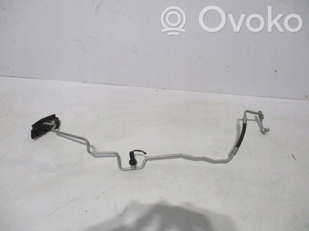 BMW 5 E60 E61 Air conditioning (A/C) pipe/hose 