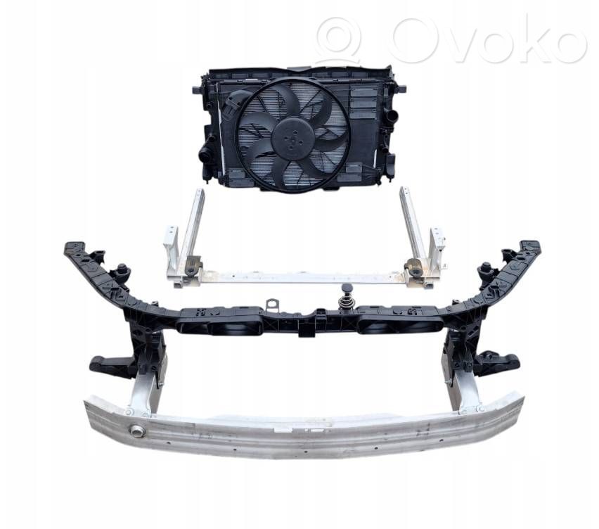 Mercedes-Benz GLA H247 Panou suport radiator 
