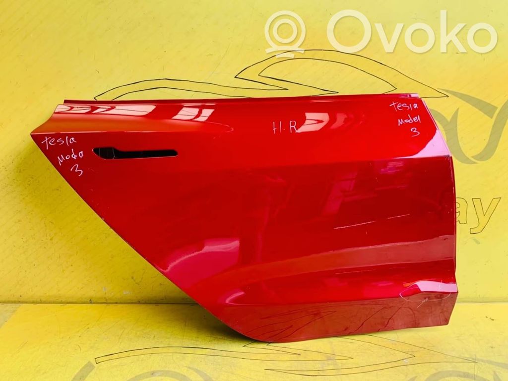Tesla Model 3 Galinės durys 