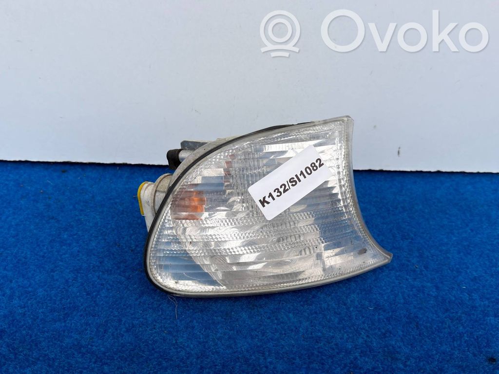 BMW 3 E46 Etusuuntavilkku 