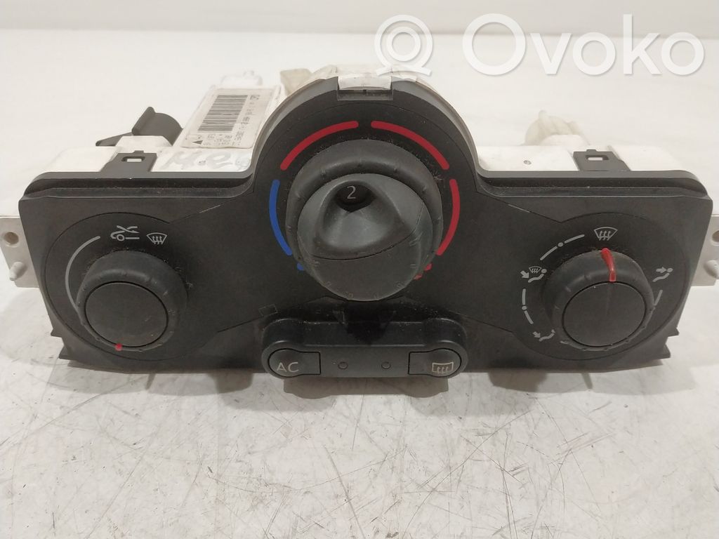 Renault Megane II Climate control unit 