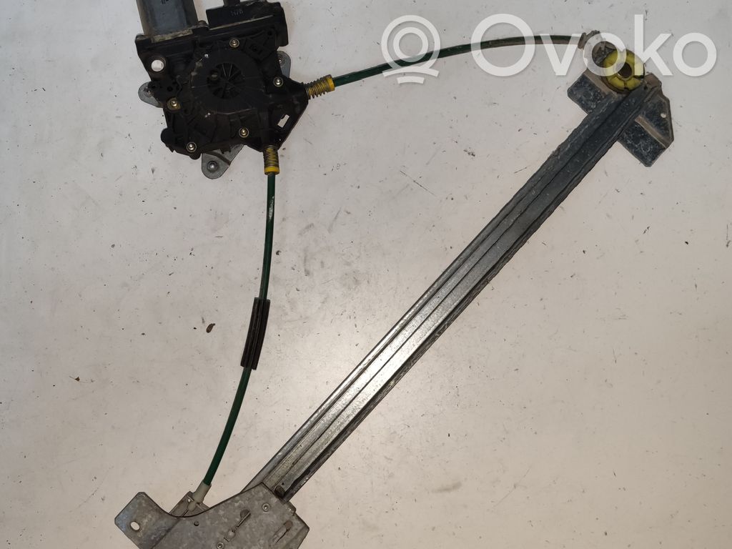 Elektryczny podnośnik szyby drzwi tylnych   9007359801,32261604