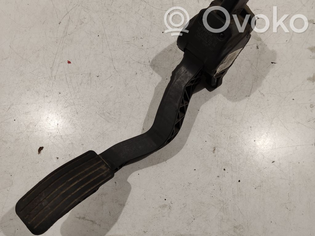 Peugeot 207 Accelerator throttle pedal 