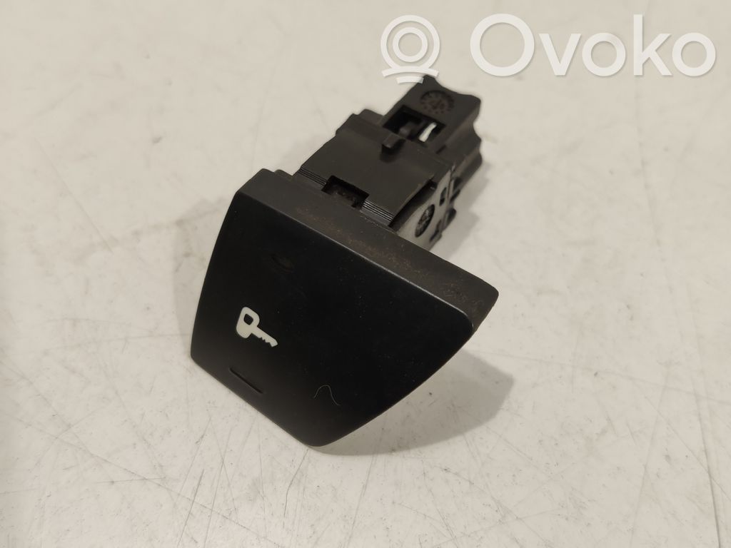 Peugeot 307 Central locking switch button 