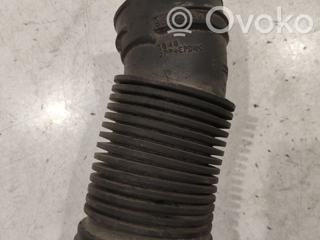 Peugeot 508 Air intake hose/pipe 