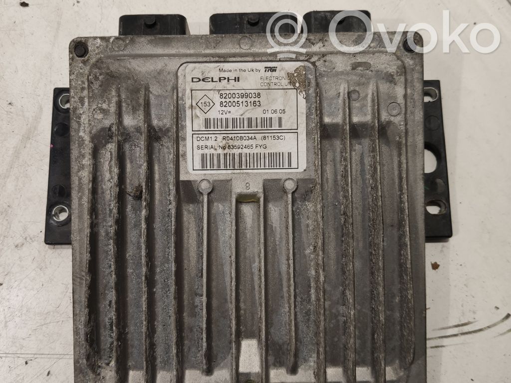Komputer / Sterownik ECU silnika   8200399038,81153C